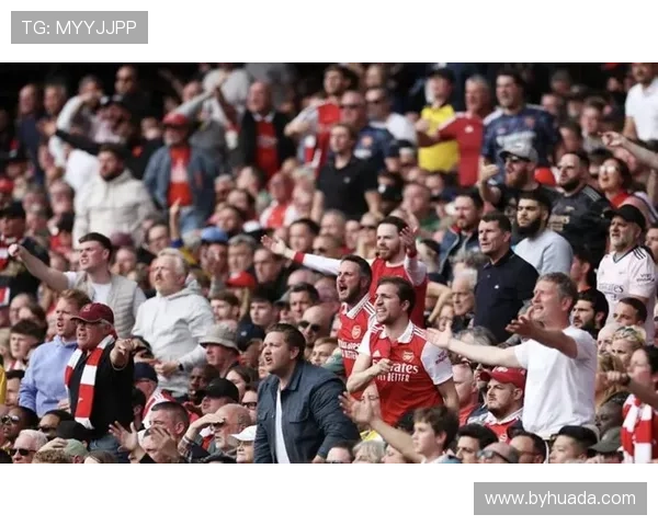 太阳报曝赛程密集致酋长草皮受损